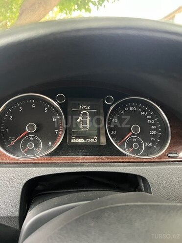 Volkswagen Passat 2011, 212,000 km - 1.8 л - Gəncə