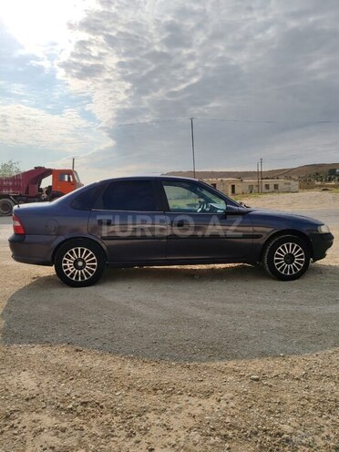Opel Vectra 1996, 458,485 km - 1.6 l - Bakı