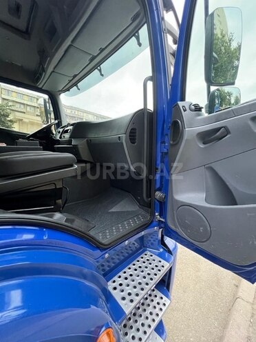 Mercedes Axor 1833 2010, 900,000 km - 7.5 л - Bakı
