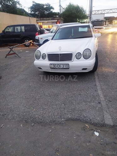 Mercedes E 200 1997, 333,648 km - 2.0 l - Bakı