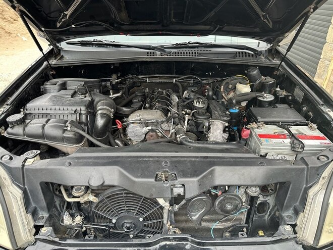 Toyota Land Cruiser Prado 2004, 324,600 km - 2.2 л - Bakı
