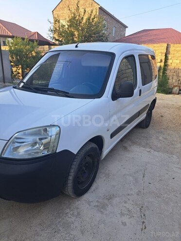 Peugeot Partner 2006, 228,000 km - 1.4 l - Bakı