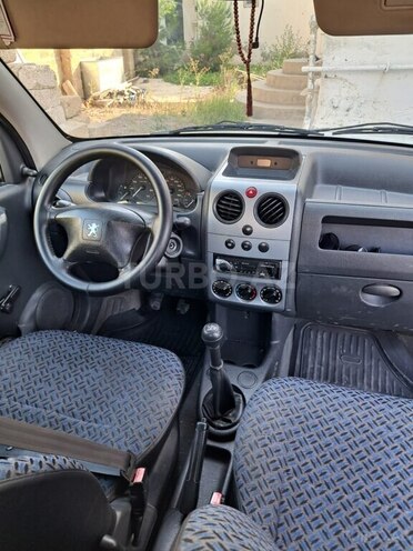 Peugeot Partner 2006, 228,000 km - 1.4 l - Bakı