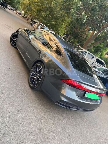 Audi A7 Sportback-11