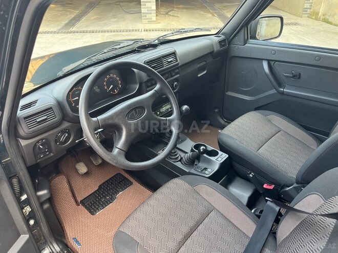 LADA (VAZ) Niva 2023, 1,900 km - 1.7 l - Şabran