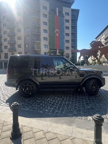 Land Rover Discovery-5