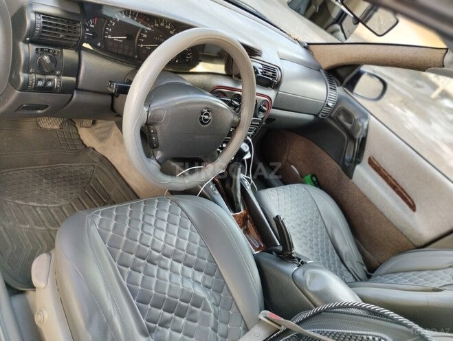 Opel Omega 1997, 440,000 km - 2.0 l - Bakı