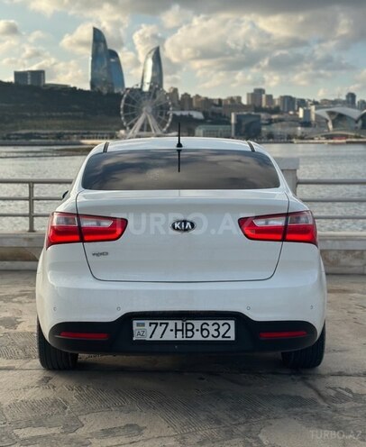 Kia Rio 2014, 180,000 km - 1.4 л - Bakı