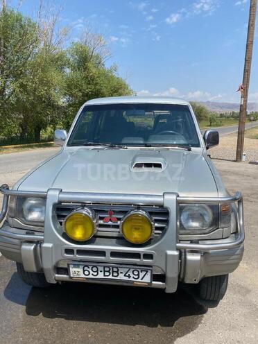 Mitsubishi Pajero 1995, 469,000 km - 2.5 l - Naxçıvan