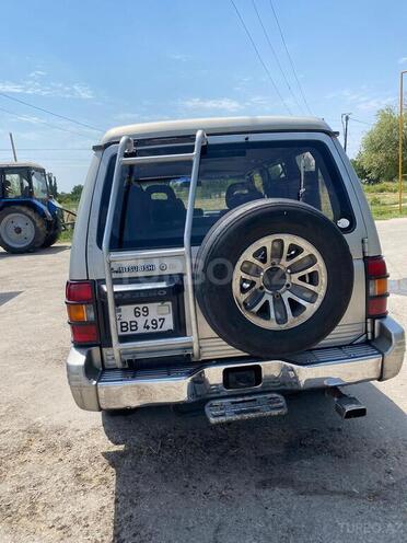 Mitsubishi Pajero 1995, 469,000 km - 2.5 l - Naxçıvan