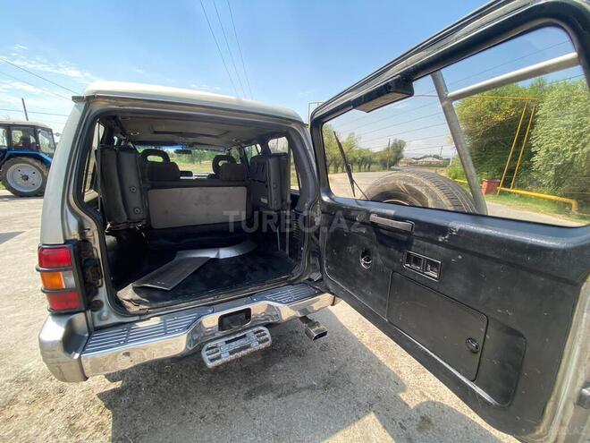 Mitsubishi Pajero 1995, 469,000 km - 2.5 l - Naxçıvan