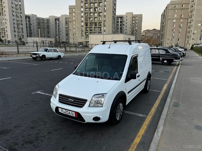 Ford Tourneo Connect 2010, 192,000 km - 1.8 l - Bakı