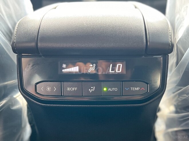 Toyota Highlander-16