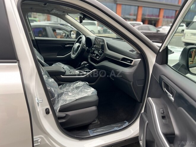Toyota Highlander-6