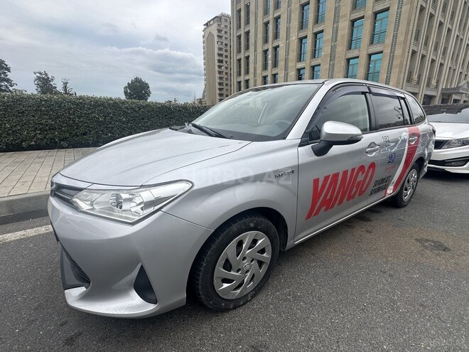 Toyota Corolla Fielder 2018, 300,000 km - 1.5 l - Bakı