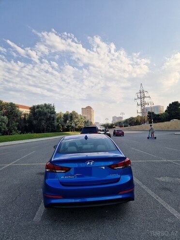 Hyundai Elantra 2018, 112,000 km - 2.0 l - Bakı