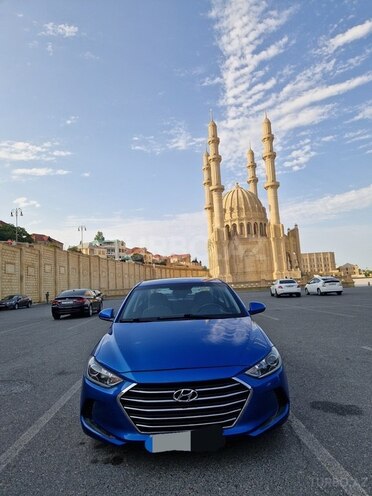 Hyundai Elantra 2018, 112,000 km - 2.0 l - Bakı