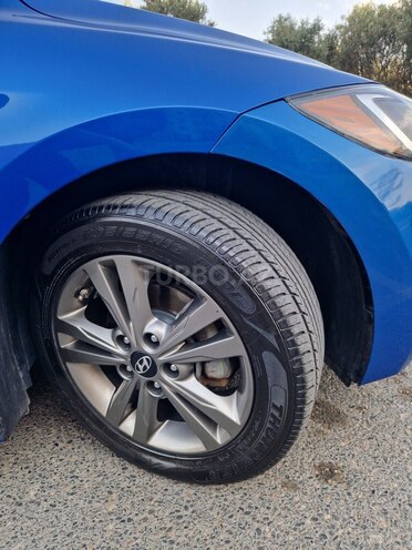 Hyundai Elantra 2018, 112,000 km - 2.0 l - Bakı