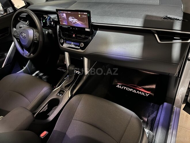 Toyota Corolla Cross 2025, 0 km - 2.0 l - Bakı