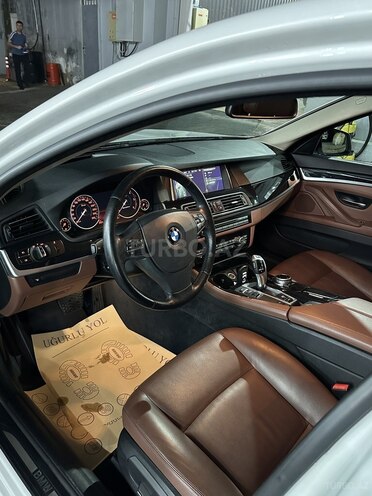 BMW 520d-19