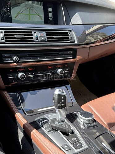 BMW 520d-6
