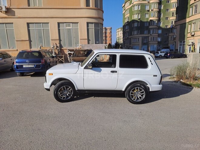 LADA (VAZ) Niva 2009, 180,000 km - 1.7 l - Bakı