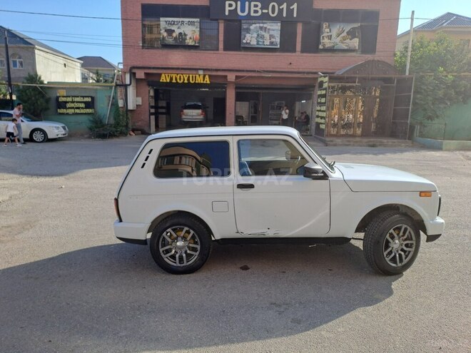 LADA (VAZ) Niva 2009, 180,000 km - 1.7 l - Bakı