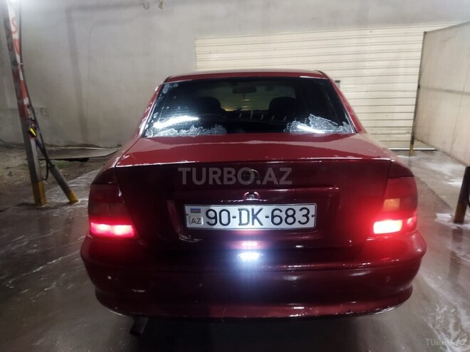 Opel Vectra 1996, 350,000 km - 2.0 l - Bakı