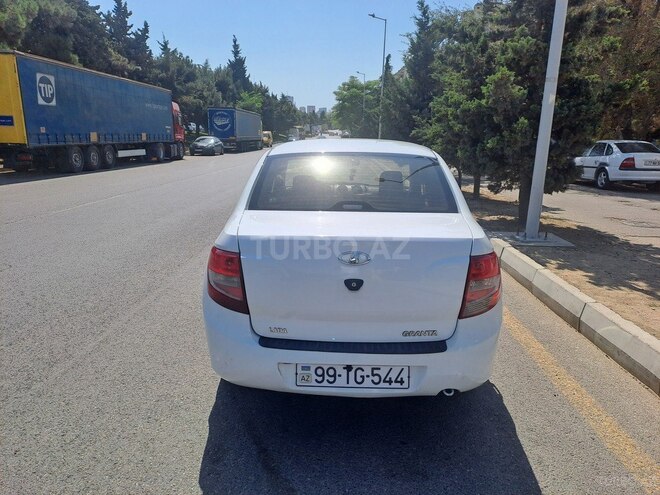 LADA (VAZ) Granta 2013, 270,100 km - 1.6 л - Bakı