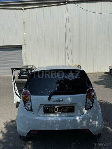 Chevrolet Spark-4
