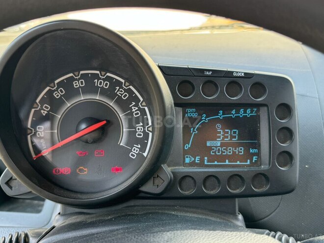 Chevrolet Spark-5