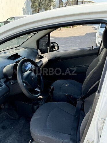 Chevrolet Spark-8