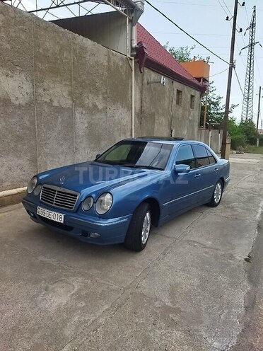 Mercedes E 240 1999, 376,000 km - 2.4 l - Şəmkir