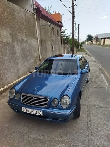 Mercedes E 240 1999, 376,000 km - 2.4 l - Şəmkir