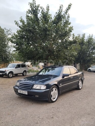 Mercedes C 240 1997, 373,000 km - 2.4 л - Ağcabədi