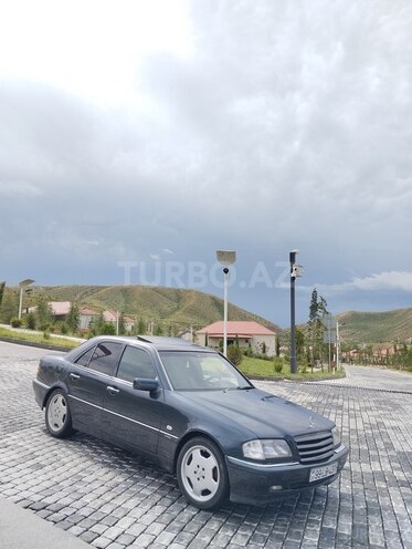 Mercedes C 240 1997, 373,000 km - 2.4 л - Ağcabədi