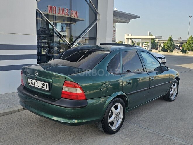 Opel Vectra 1997, 350,000 km - 1.8 l - Sumqayıt