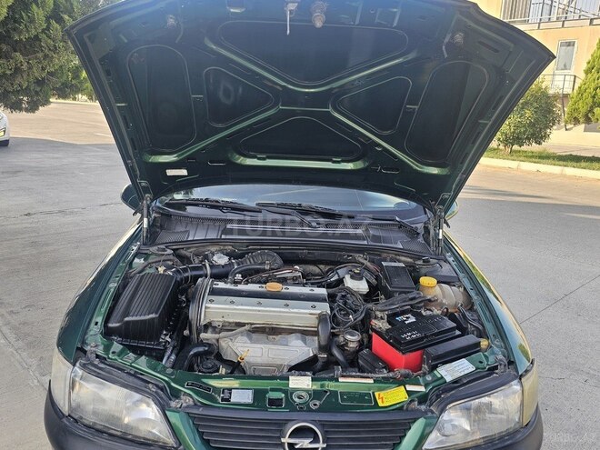 Opel Vectra 1997, 350,000 km - 1.8 l - Sumqayıt