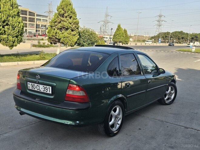 Opel Vectra 1997, 350,000 km - 1.8 l - Sumqayıt