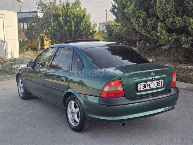 Opel Vectra 1997, 350,000 km - 1.8 l - Sumqayıt