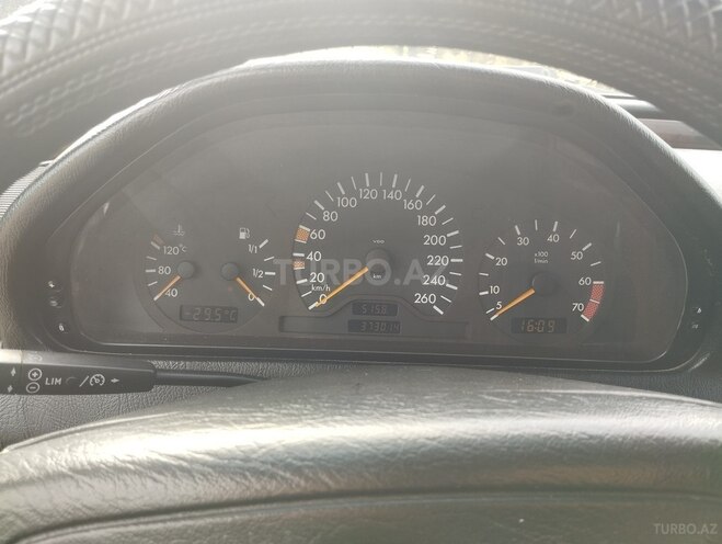 Mercedes C 240 1997, 373,000 km - 2.4 л - Ağcabədi