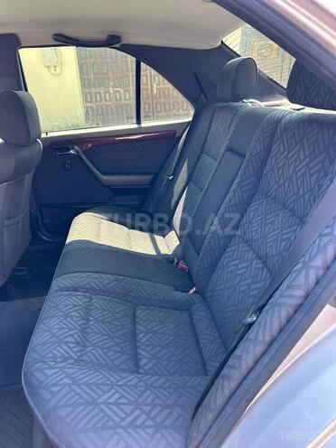Mercedes C 200 1995, 321,406 km - 2.0 l - Bakı