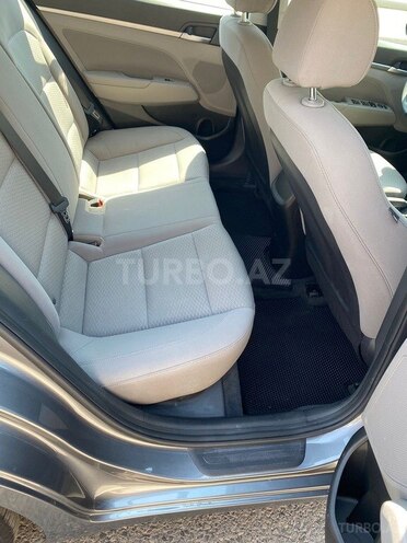 Hyundai Elantra 2018, 126,000 km - 2.0 l - Bakı