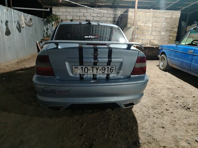 Opel Vectra 1998, 345,000 km - 1.6 l - Tovuz