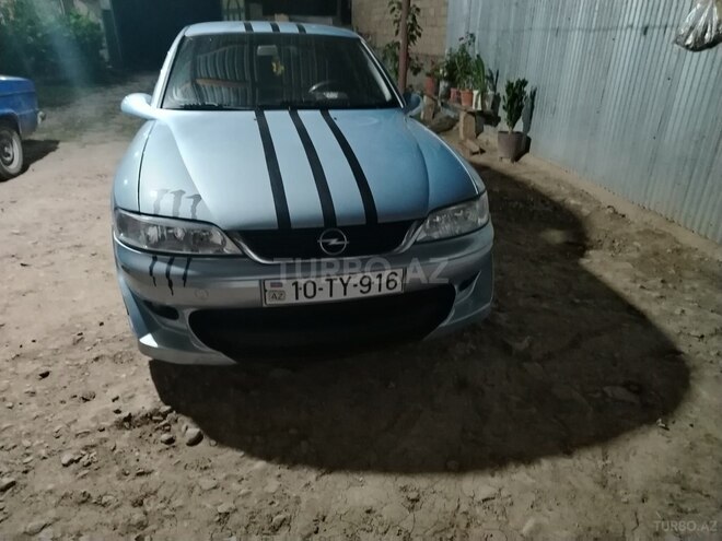 Opel Vectra 1998, 345,000 km - 1.6 l - Tovuz