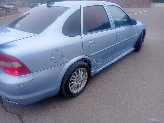 Opel Vectra 1998, 345,000 km - 1.6 l - Tovuz
