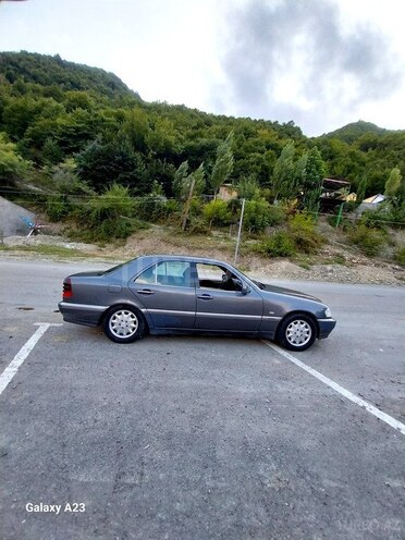 Mercedes C 240 1998, 371,760 km - 2.4 л - Bakı
