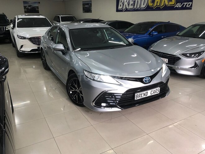 Toyota Camry-3