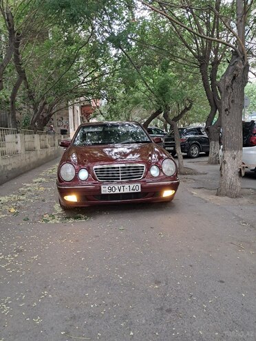 Mercedes E 240 2000, 445,000 km - 2.4 л - Ağsu
