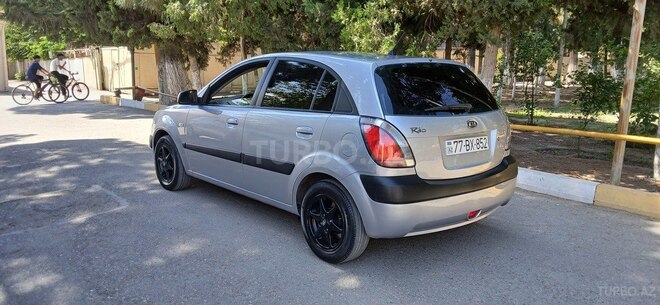 Kia Rio 2006, 284,567 km - 1.4 л - Sumqayıt